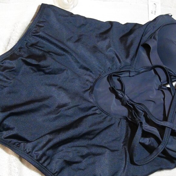 Shade & Shore Gray Extra Cheeky High Leg V-Wire Plunge Women's Swimsuit L XL 18 - Picture 15 of 16